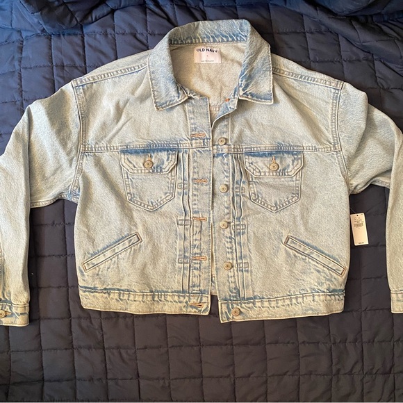 Oversized Cropped Light Wash Rigid Denim Jean Jacket NWT Size Large - Picture 1 of 5